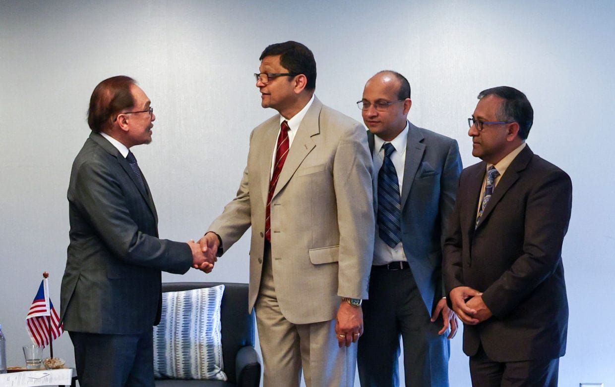Tech giants to extend investments in M’sia, says Anwar