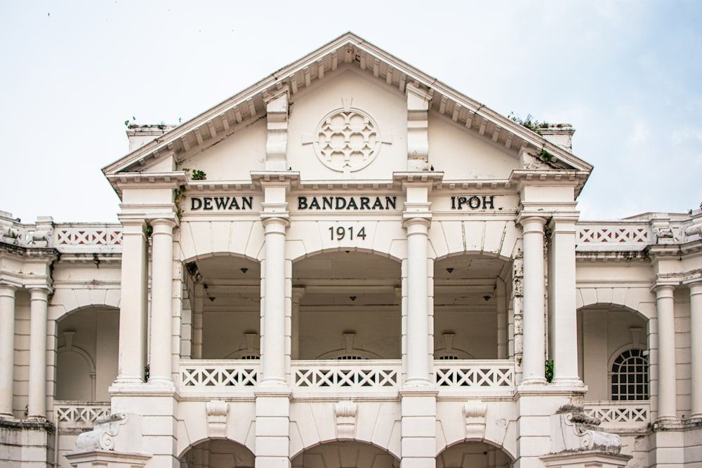 Ipoh's Dewan Bandaran (Town Hall), built in 1914 — one of the city's landmark colonial-era buildings