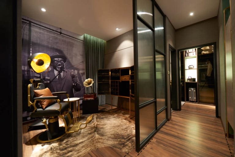 gallery-TypeA-Mens-Cave-mvertica